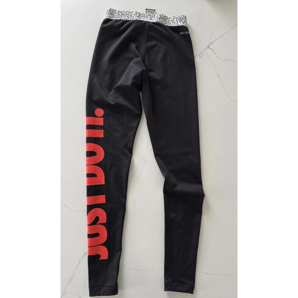 Nike Pro Dri-Fit Black Leggings with Red 'Just Do It' Slogan Size XS